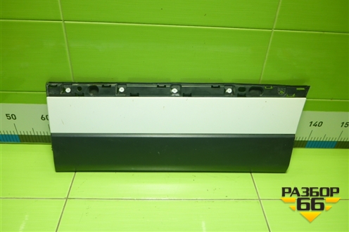 Накладка двери задней левой (CK52274A49A) для Land Rover Range Rover 4 с 2013-2022г (Вог)