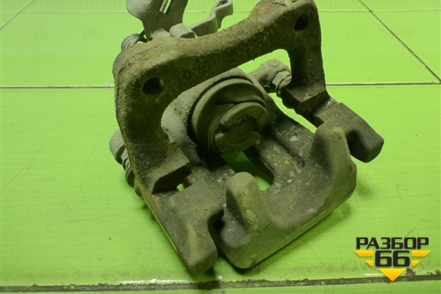 Суппорт задний правый для Skoda Octavia (A7) с 2013г (Октавия)