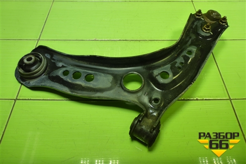 Рычаг передний правый (5Q0407152L) для Skoda Octavia (A7) с 2013г (Октавия)