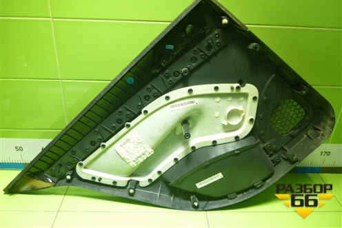 Обшивка двери задней правой под механику (1Z5867212) для Skoda Octavia (А5) с 2004-2013г (Октавия)