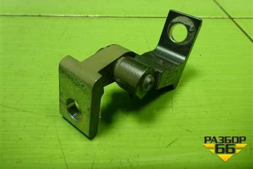 Петля двери задней правой верхняя для Skoda Octavia (A7) с 2013г (Октавия)