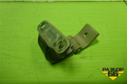 Петля крышки багажника левая (лифтбек) для Skoda Octavia (A7) с 2013г (Октавия)