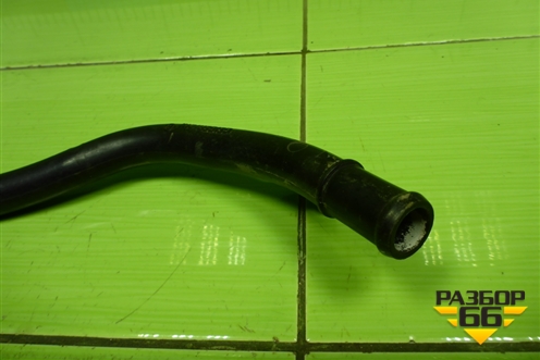 Трубка системы охлаждения (04E121070AC) для Skoda Octavia (A7) с 2013г (Октавия)