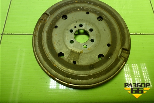 Маховик (1.4л CZD) (04E105266) для Skoda Octavia (A7) с 2013г (Октавия)