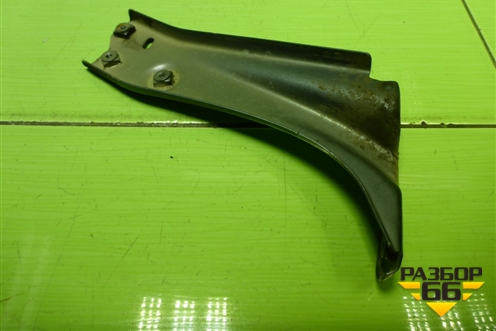 Кронштейн переднего крыла левый (5E0821141) для Skoda Octavia (A7) с 2013г (Октавия)