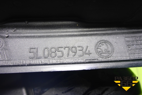 Зеркало правое электрическое (9 контактов,после 2014г) (5L0857934) для Skoda Yeti с 2009г (Етти)