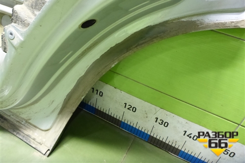 Дверь задняя правая для Volkswagen Touareg c 2002-2010г (Туарег)