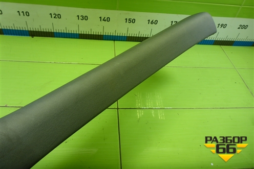 Обшивка стойки лобового стекла правая (7L6867234AJ) для Volkswagen Touareg c 2002-2010г (Туарег)