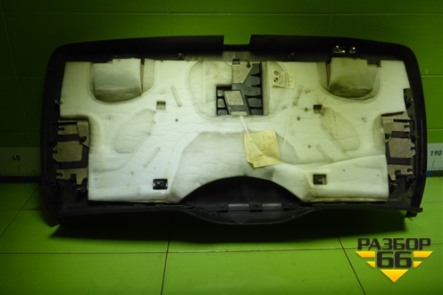 Обшивка двери багажника (7L6867605) для Volkswagen Touareg c 2002-2010г (Туарег)