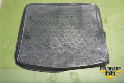 Коврик в багажник для Volkswagen Touareg c 2002-2010г (Туарег)