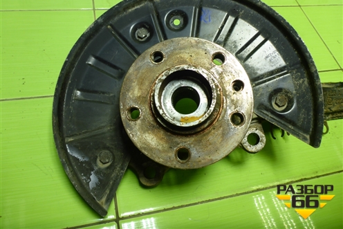 Кулак поворотный передний правый (7L6407258A) для Volkswagen Touareg c 2002-2010г (Туарег)