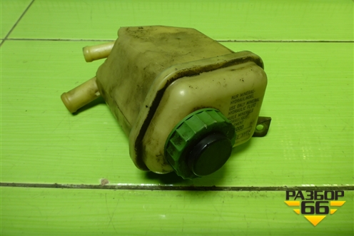 Бачок гидроусилителя (7L0422371C) для Volkswagen Touareg c 2002-2010г (Туарег)