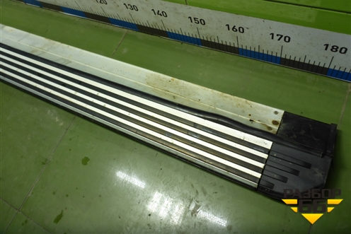 Подножка L=R для Volkswagen Touareg c 2002-2010г (Туарег)