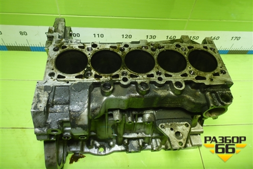 Блок двигателя (2.5л BAC) для Volkswagen Touareg c 2002-2010г (Туарег)