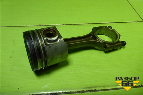 Поршень с шатуном (2.5л BAC) для Volkswagen Touareg c 2002-2010г (Туарег)