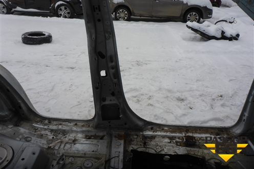 Порог со стойкой левый для Volkswagen Touareg c 2002-2010г (Туарег)