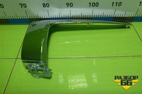 Накладка переднего бампера левая (верхняя после 2015г) (6407A145) для Mitsubishi Outlander с 2012-2024г (Аутлендер)