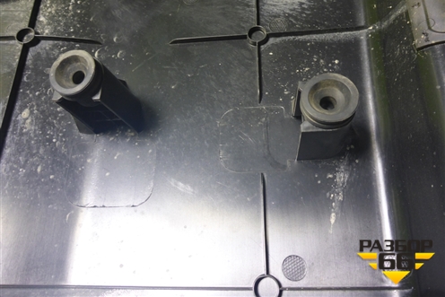 Накладка моторного отсека правая (5006712DD01) для Hongqi HS5 с 2024г