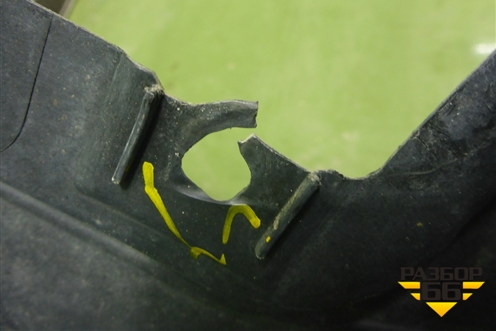 Локер передний правый (638404BD0A) для Nissan X-Trail (Т32) с 2014г (Хтраил)