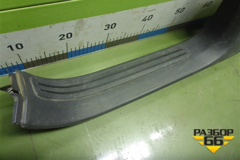 Накладка порога внутренняя левая (7L0853369) для Volkswagen Touareg c 2002-2010г (Туарег)