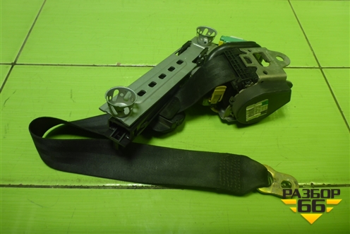 Ремень безопасности задний правый с пиропатроном (7L0857805B) для Volkswagen Touareg c 2002-2010г (Туарег)