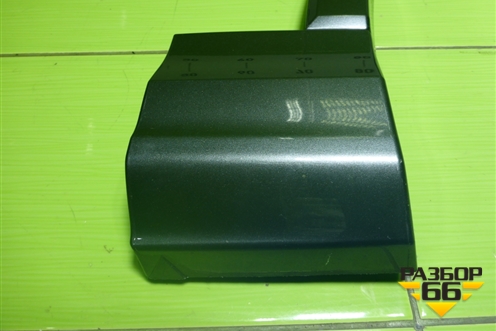 Накладка переднего крыла правого (4M0853718K) для Audi Q7 c 2015г (Ку 7)