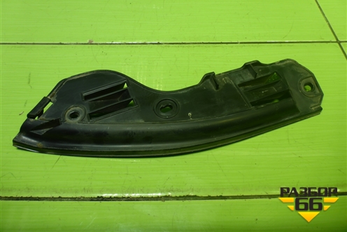 Кронштейн заднего бампера левый (7L6807393B) для Volkswagen Touareg c 2002-2010г (Туарег)