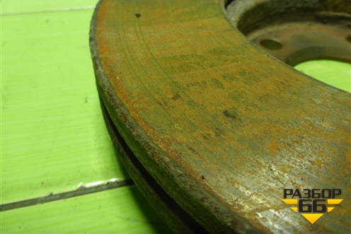 Диск тормозной передний вентилируемый для Volkswagen Touareg c 2002-2010г (Туарег)