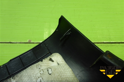 Накладка порога внутренняя переднего левого (передняя часть) (858231R000) для Hyundai Solaris с 2010-2016г (Солярис)