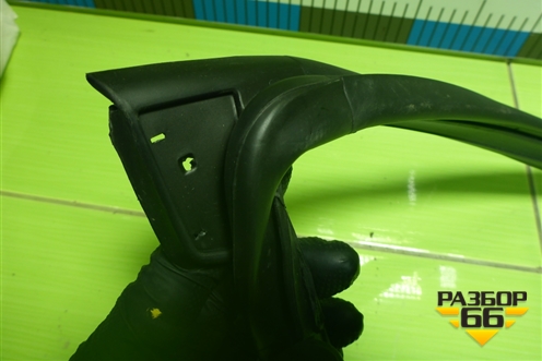 Уплотнитель двери передней левой (на дверь) (J686107110) для Chery Tiggo 4 Pro с 2020-2025г (Тиго 4 Про)