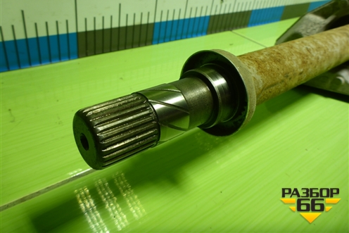 Привод передний правый (шлиц наруж-25,внутр-26) для Nissan Terrano с 2014г (Терано)