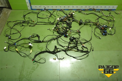 Проводка салонная (241635720R) для Nissan Terrano с 2014г (Терано)