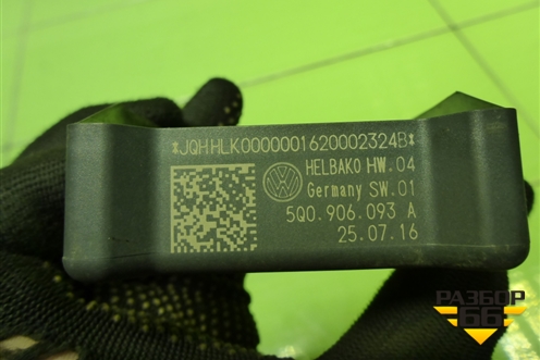 Блок управления топливным насосом (5Q0906093A) для Skoda Octavia (A7) с 2013г (Октавия)