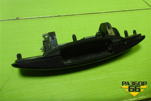 Ручка наружная двери передней левой для Nissan Terrano с 2014г (Терано)