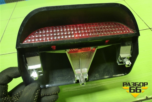 Фонарь задний стоп сигнал (265900027R) для Nissan Terrano с 2014г (Терано)