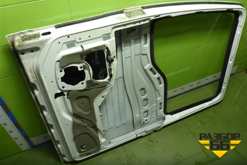 Дверь правая (810626004126) для Sitrak C7H (С7Н)