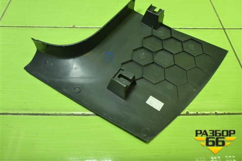 Накладка порога внутренняя переднего правого (передняя часть) (6RU863484) для Volkswagen Polo (седан) с 2010г (Поло)