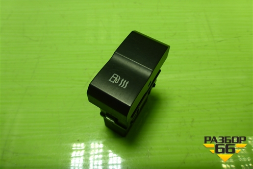 Кнопка обогрева топливного бака (812W255037023) для Sitrak C7H (С7Н)