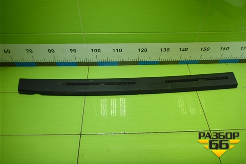 Дефлектор воздушный  (обдув лобового стекла) (812W619505058) для Sitrak C7H (С7Н)