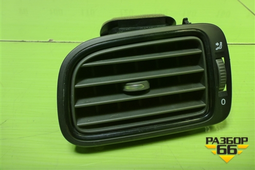 Дефлектор воздушный левый (6R0819703) для Volkswagen Polo (седан) с 2010г (Поло)