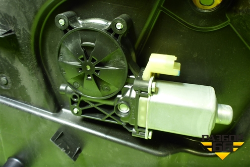 Стеклоподъёмник электрический двери правой  (712W626456252) для Sitrak C7H (С7Н)