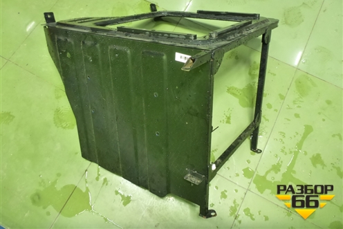 Ящик инструментальный внутри  (левый) (AZ16D257000014) для Sitrak C7H (С7Н)