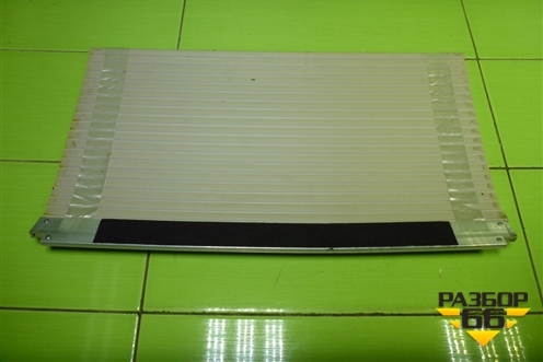 Крышка вещевого отсека верхняя центральная для Sitrak C7H (С7Н)