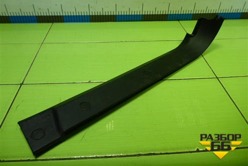 Накладка порога внутренняя правая  (AZ16D162000016) для Sitrak C7H (С7Н)