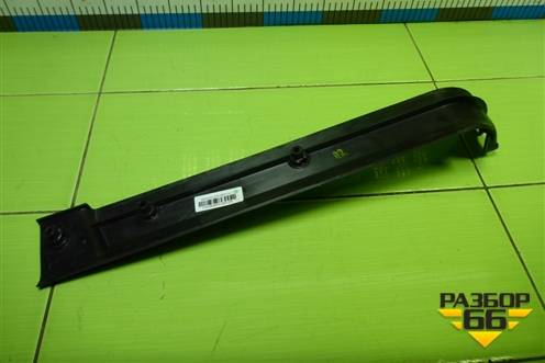 Накладка порога внутренняя правая  (AZ16D162000016) для Sitrak C7H (С7Н)