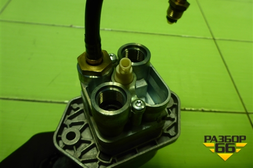 Кран стояночного тормоза (WG9000360424) для Sitrak C7H (С7Н)