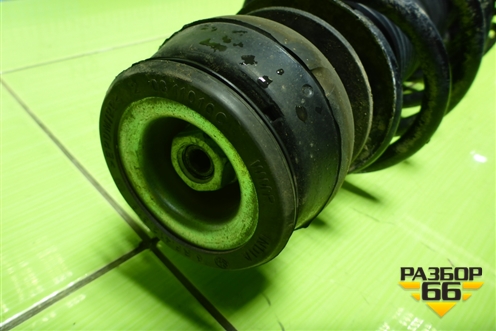 Амортизатор передний правый для Volkswagen Polo (седан) с 2010г (Поло)