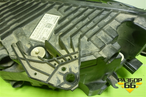 Фара правая (Full Led без блока) (32337379) для Volvo XC60 с 2017-2025г (ХС60)