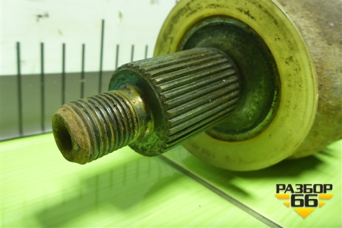 Привод передний правый (1.6л CWV) (6R0407762K) для Volkswagen Polo (седан) с 2010г (Поло)