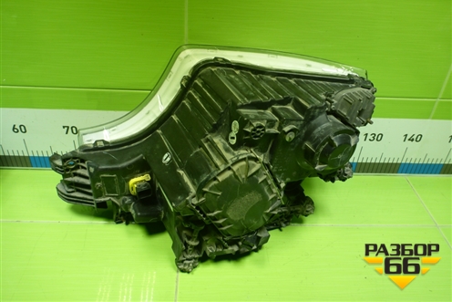 Фара правая (галоген) (A9618204139) для Mercedes Benz TRUCK Actros MP4 с 2012г (Актрос)